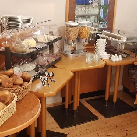 Ferienwohnung Cafe Sander's Engelshausschen Сasa de vacaciones Niederfell