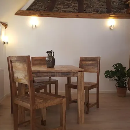 Ferienwohnung Cafe Sander's Engelshausschen * Niederfell